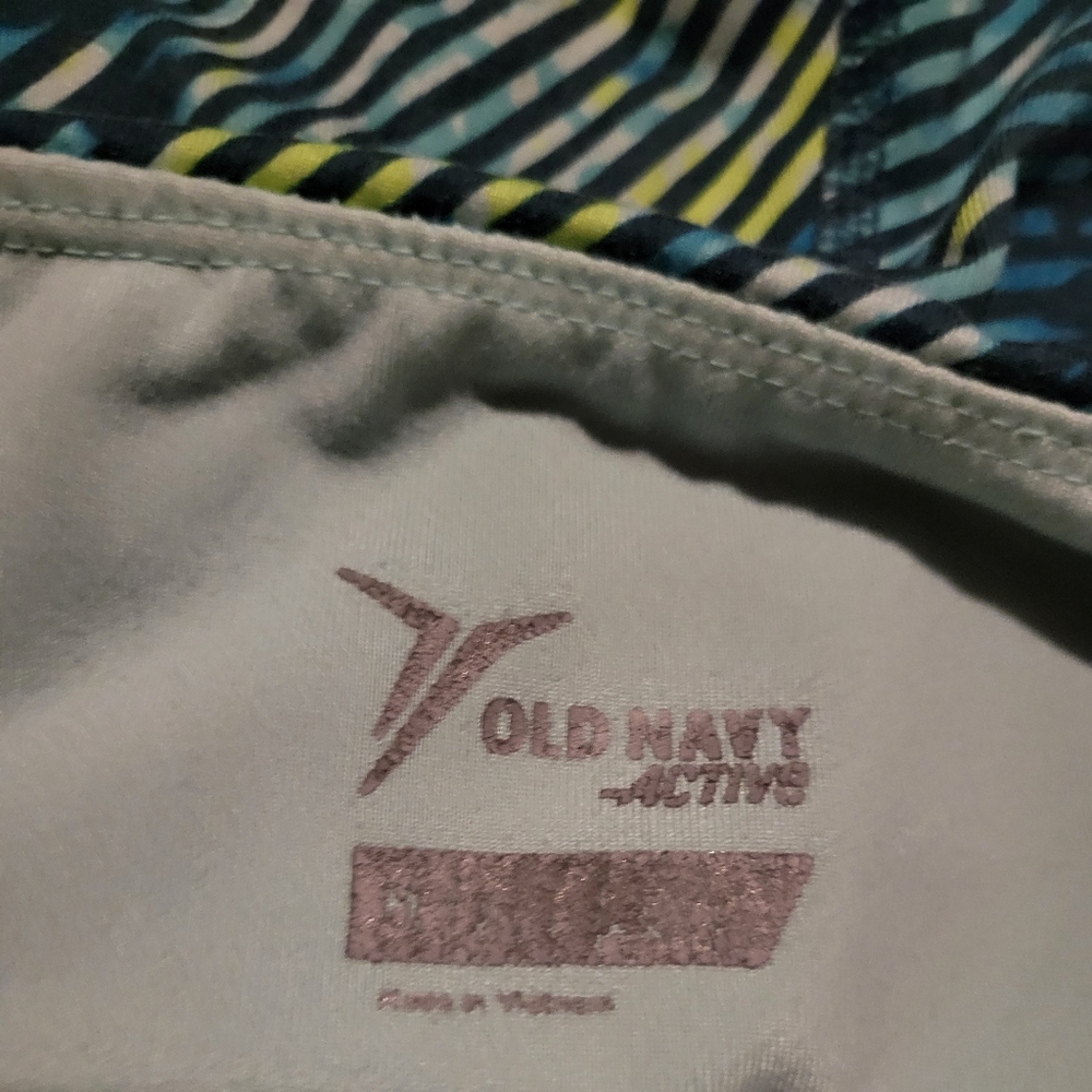 WOMENS OLD NAVY ACTIVE HIGH RISE COMPRESSION CROP CAPRIS GEEEN PRINT SIZE M - Picture 3 of 3